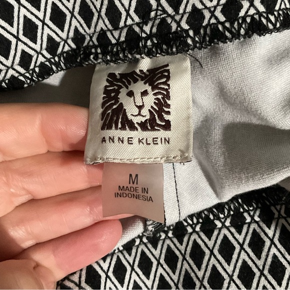 ANNE KLEIN SLIM ANKLE PANTS - Picture 6 of 7